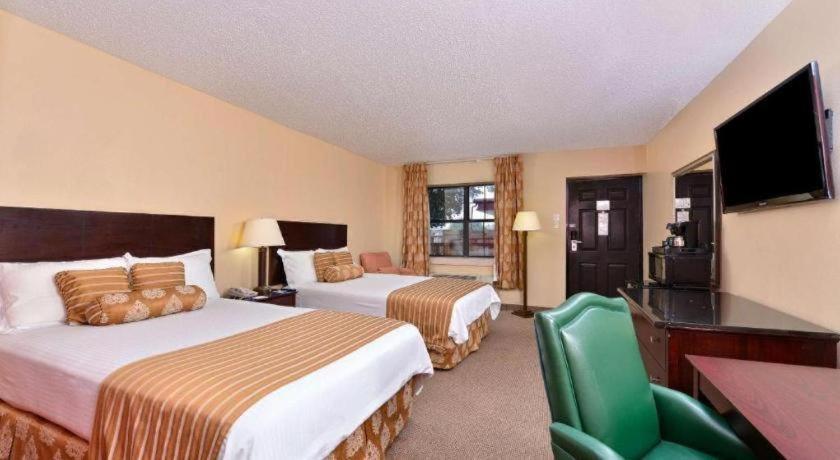 Americas Best Value Inn & Suites Вікторія Екстер'єр фото